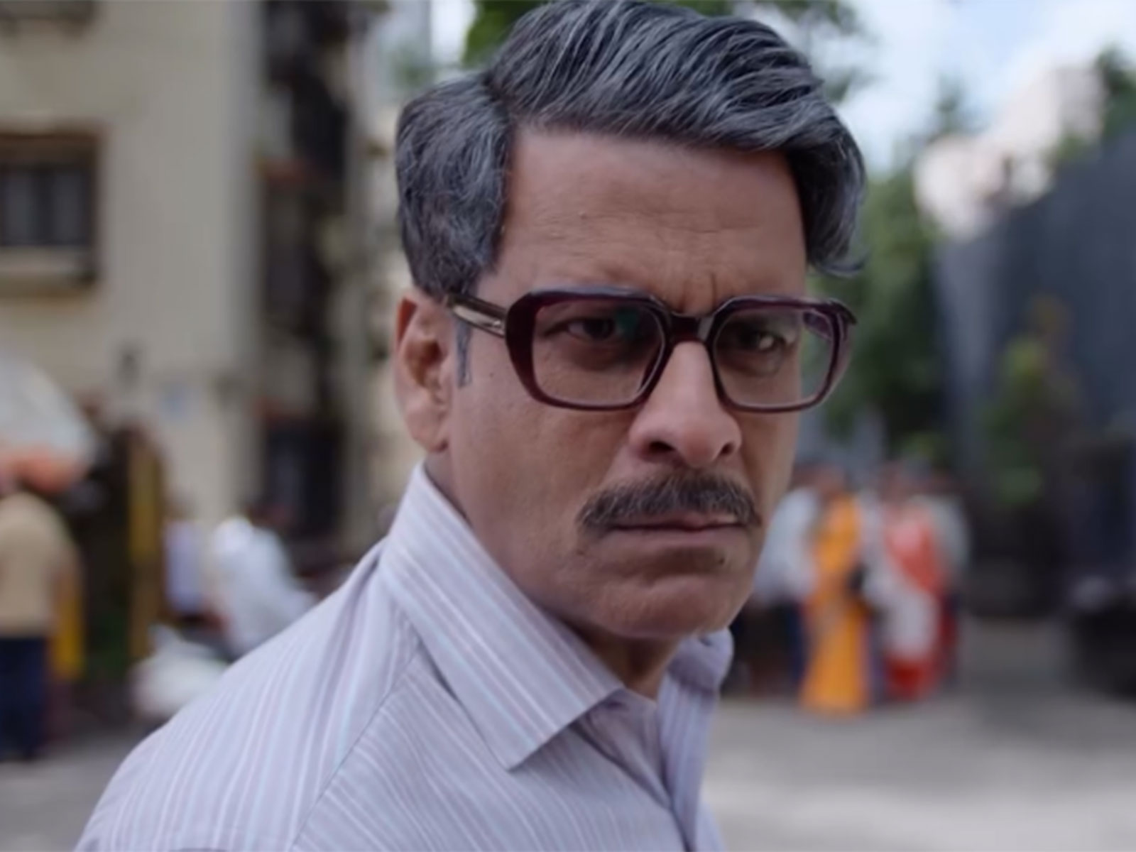last man in tower manoj  bajpaee image