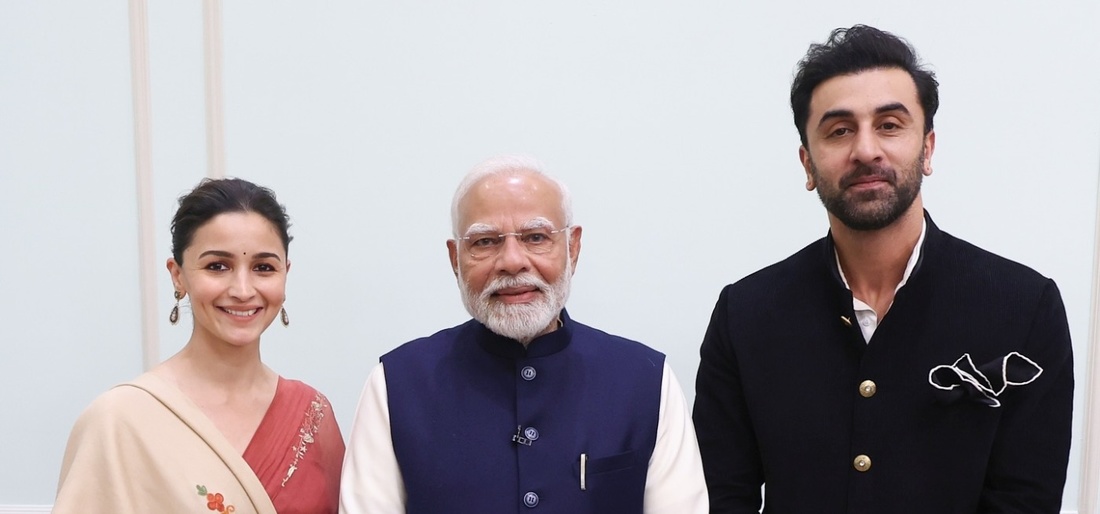 alia bhatt and ranbir kapoor make a birthday pledge for pm modi 6aacc73d69f03