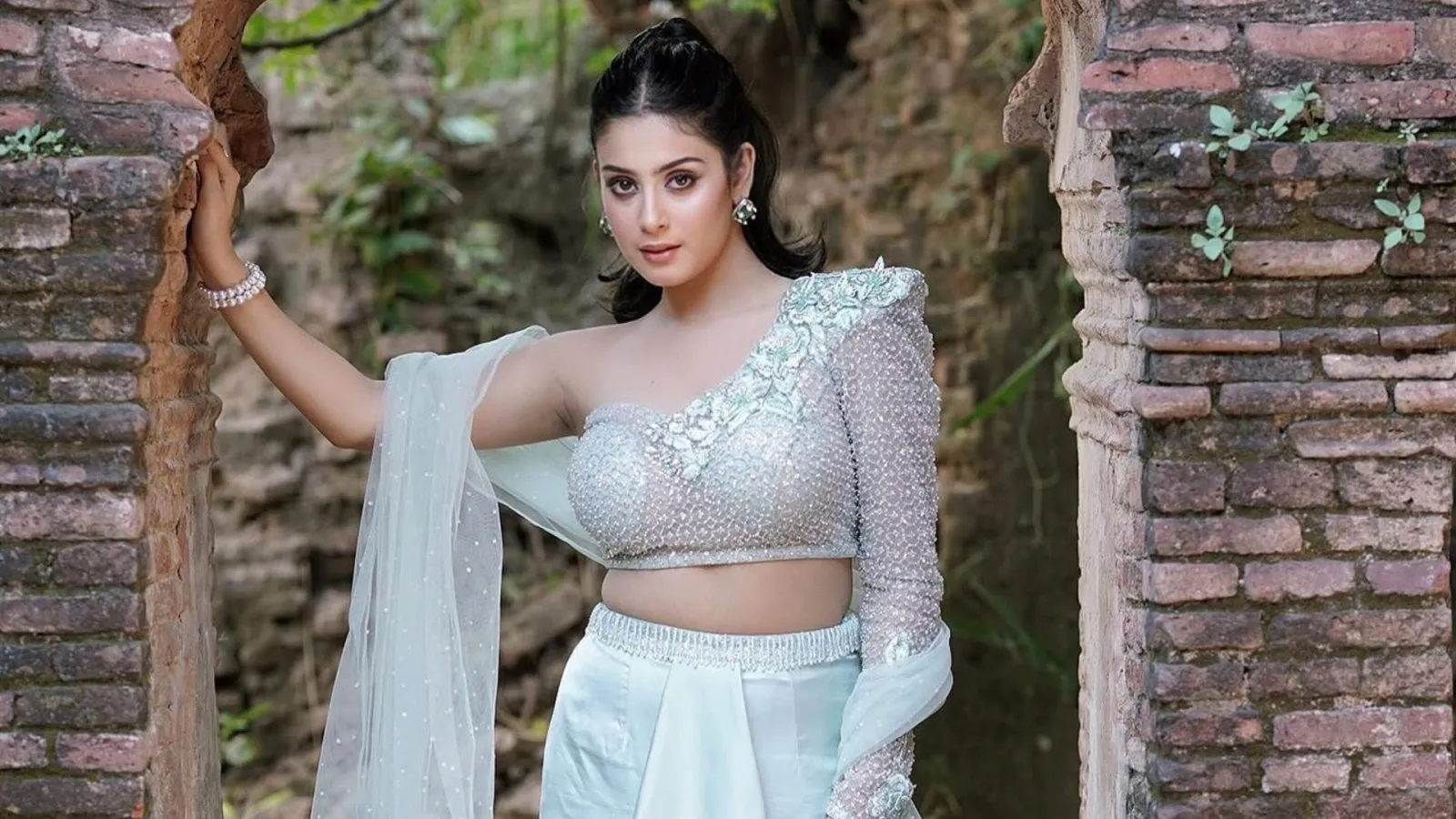 isha malviya1 6aae016baf297