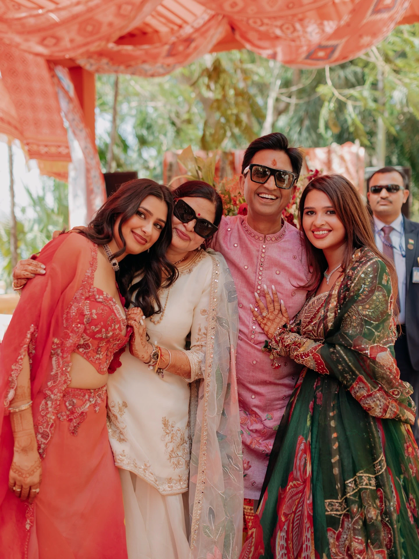 kumar vishwas daughters7 6ab1fa895ff8a