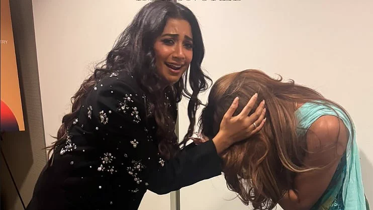 lara raj shreya ghoshal2 6abcb52628faf