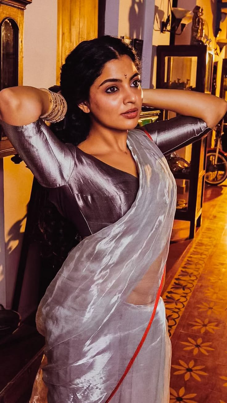 nikhila vimal1 6ab898dd4aff0
