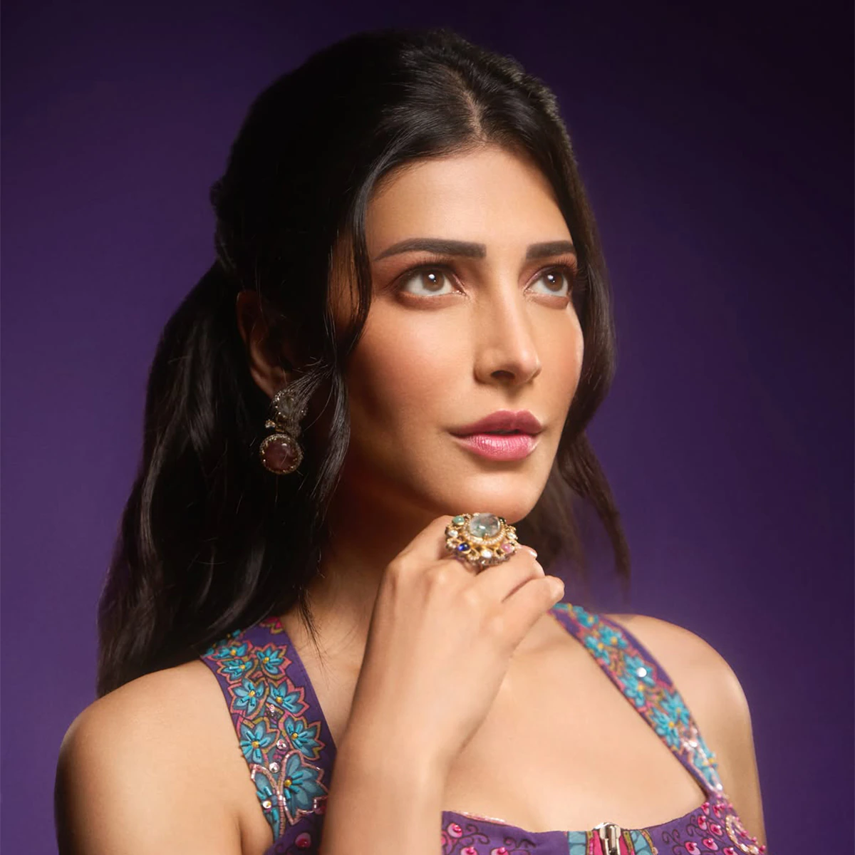 shrutihaasan3 6aae1e946a21d
