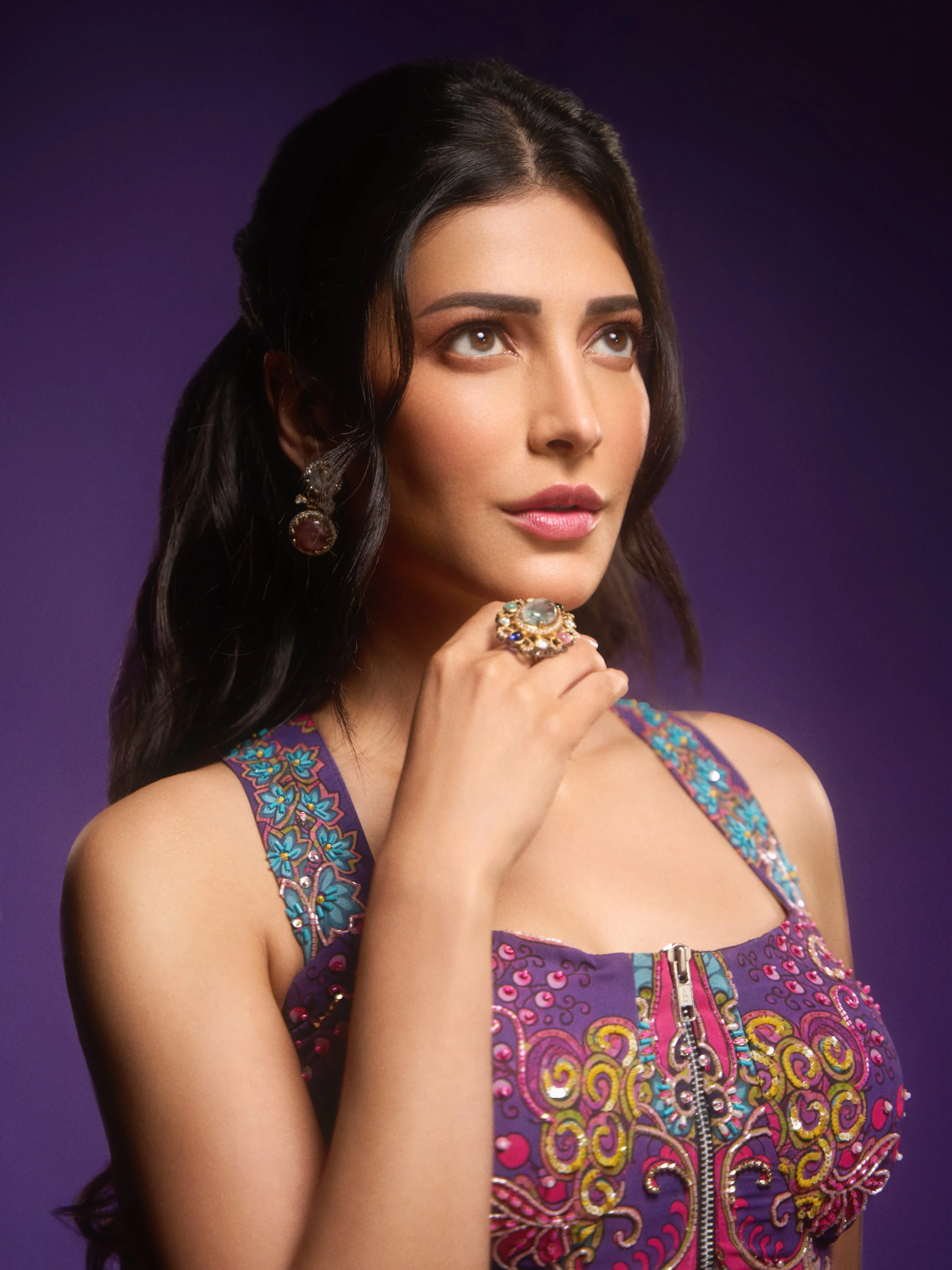 shrutihassan2 6ab158606e7f7