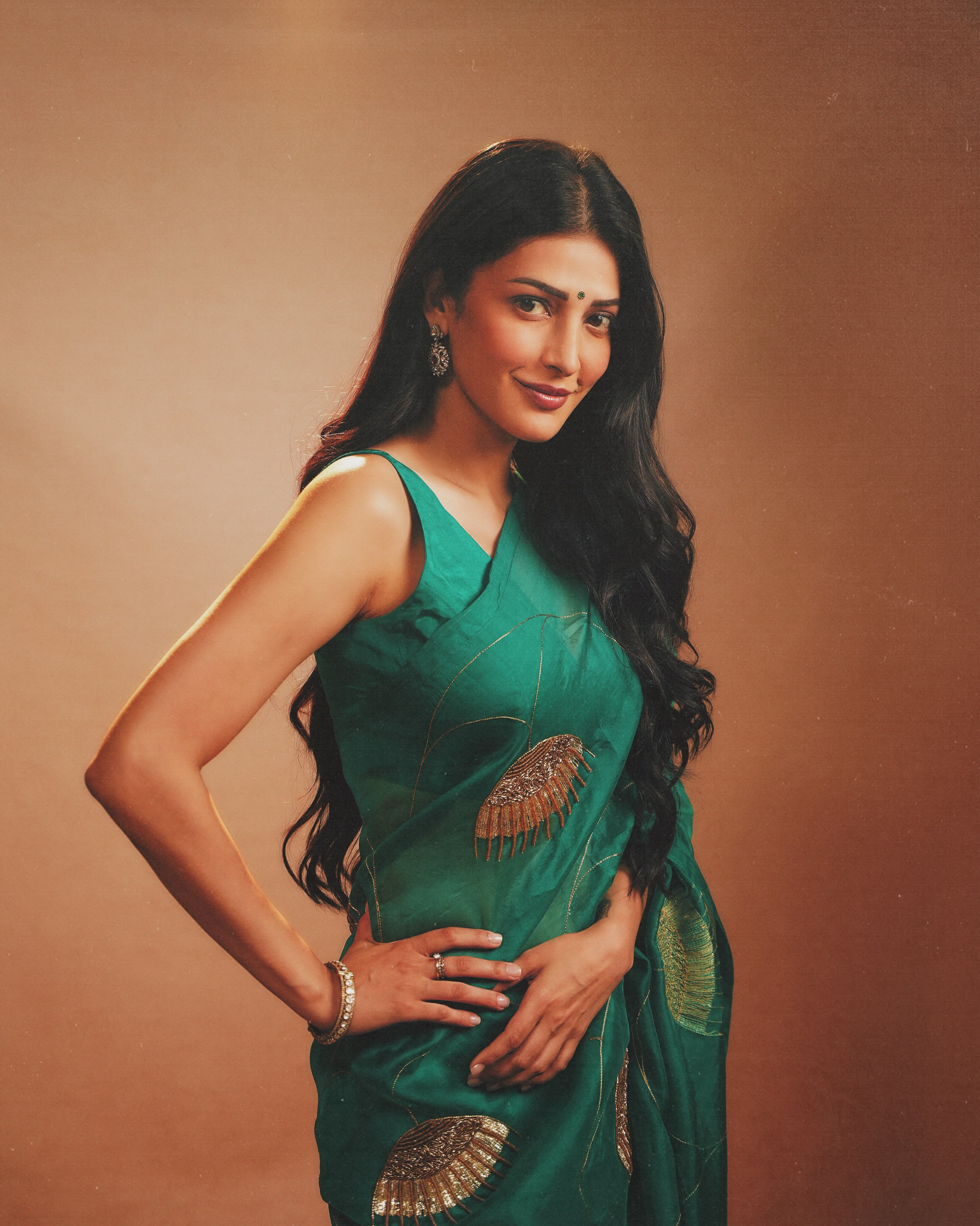 shrutihassan3 6ab1586463ba5