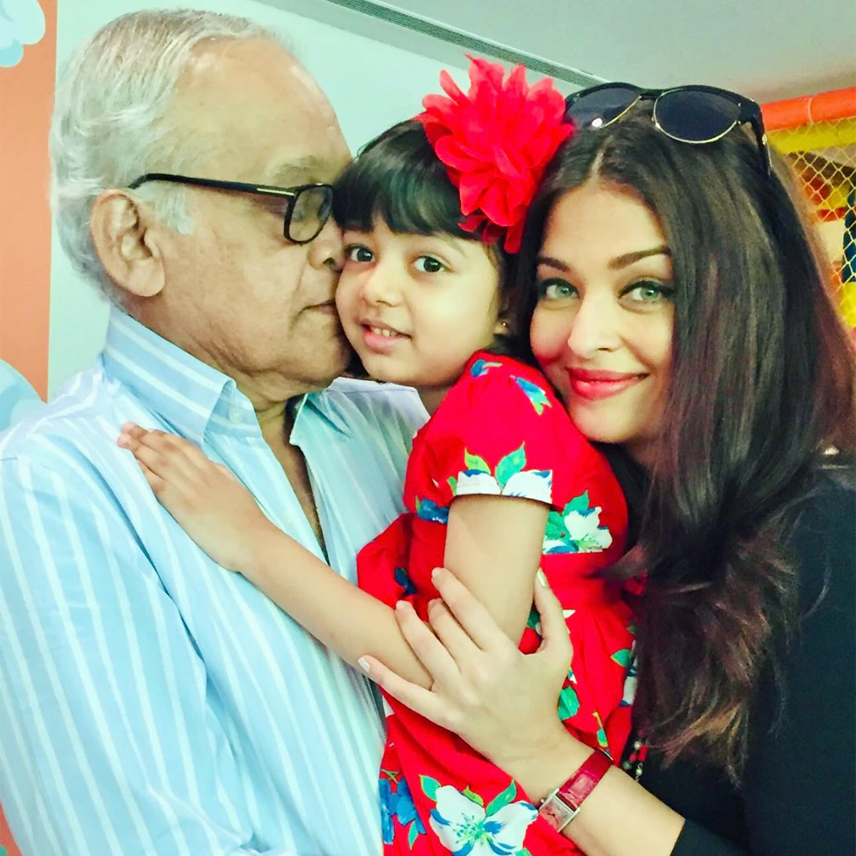 aaradhya bachchan 6ade3b38e6d68