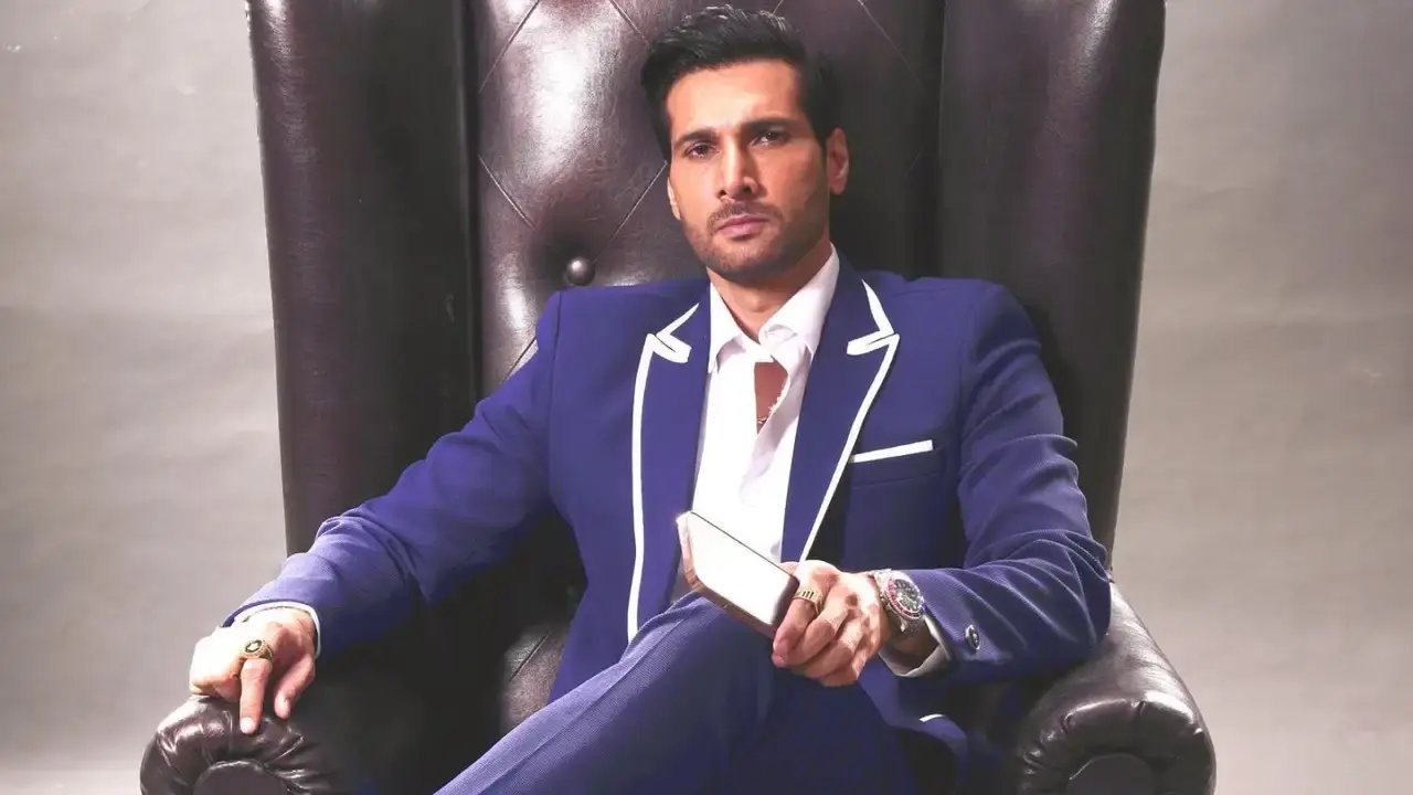 aham sharma 6ade4ca997f42