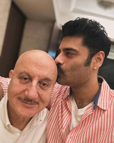 anupam kher birthday message to sikandar kher 6ae594521e355