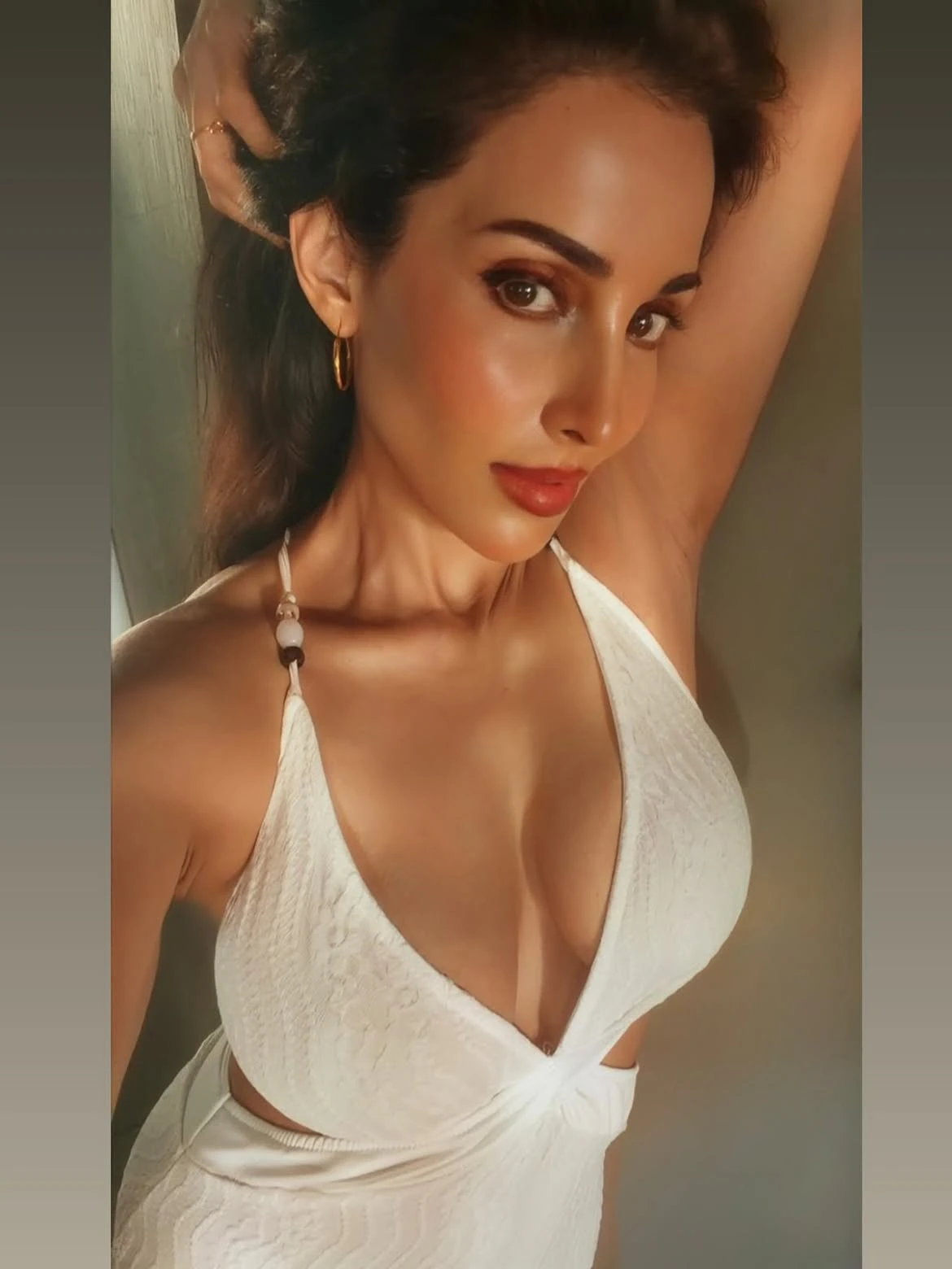 flora saini3 6ac87ded26b70