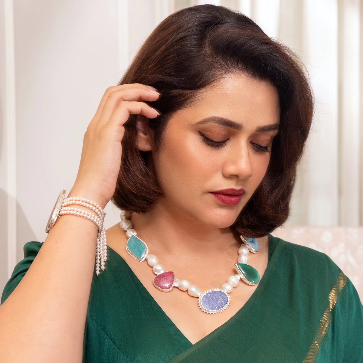 girija oak21 6abdeb42e13a7