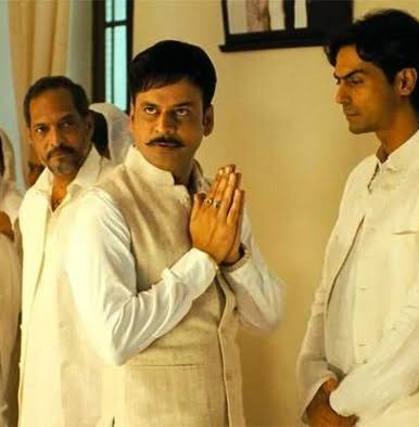 manoj bajpayee raajneeti and special 26 6ae17130e84f2