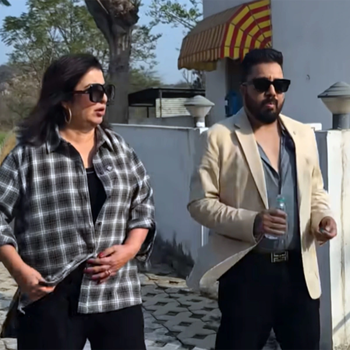 mika singh 99 houses2 6ac0df2b76f58