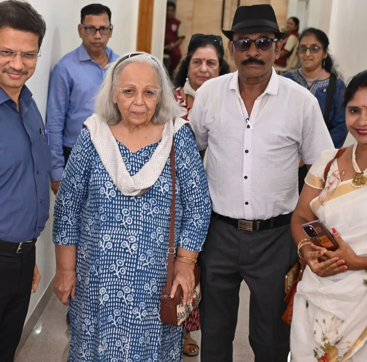 nana patekar prayer meet2 6ad03d82dfbe8
