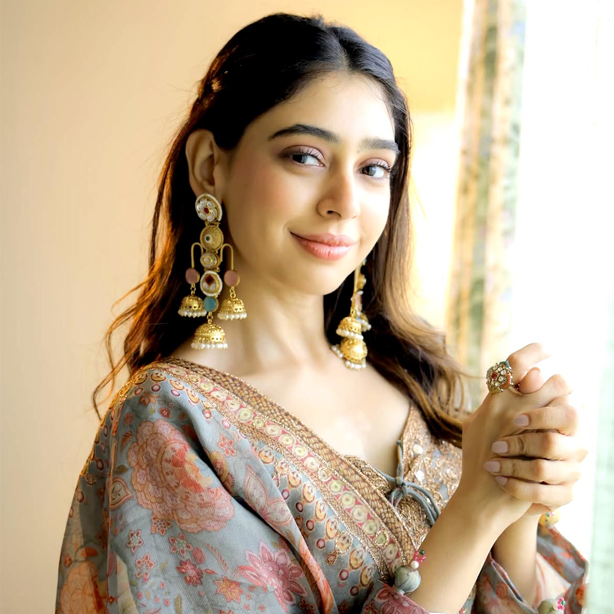 niti taylor8 6acb3ca2db150