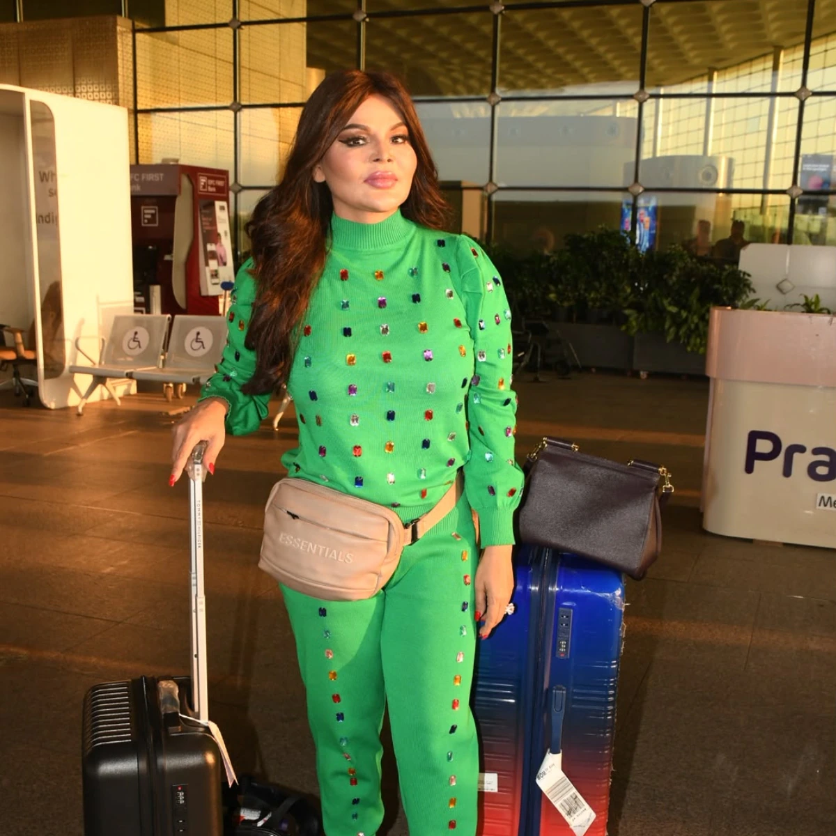 rakhi sawant 6ac1b318a8260