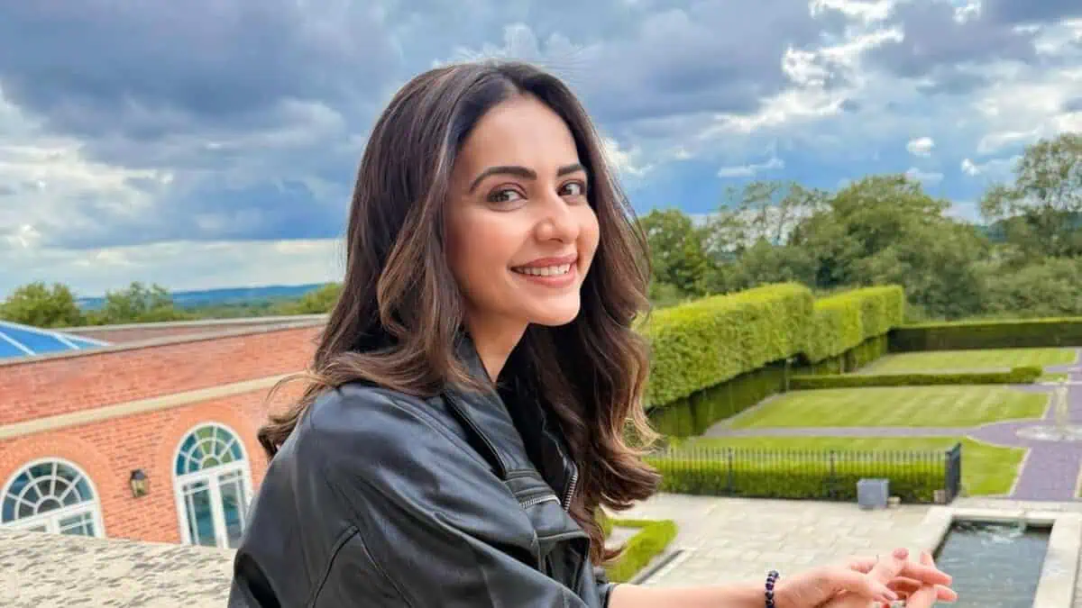 rakul preet 6ac350757edfc