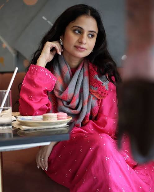 rasika dugal 6acee478606f7