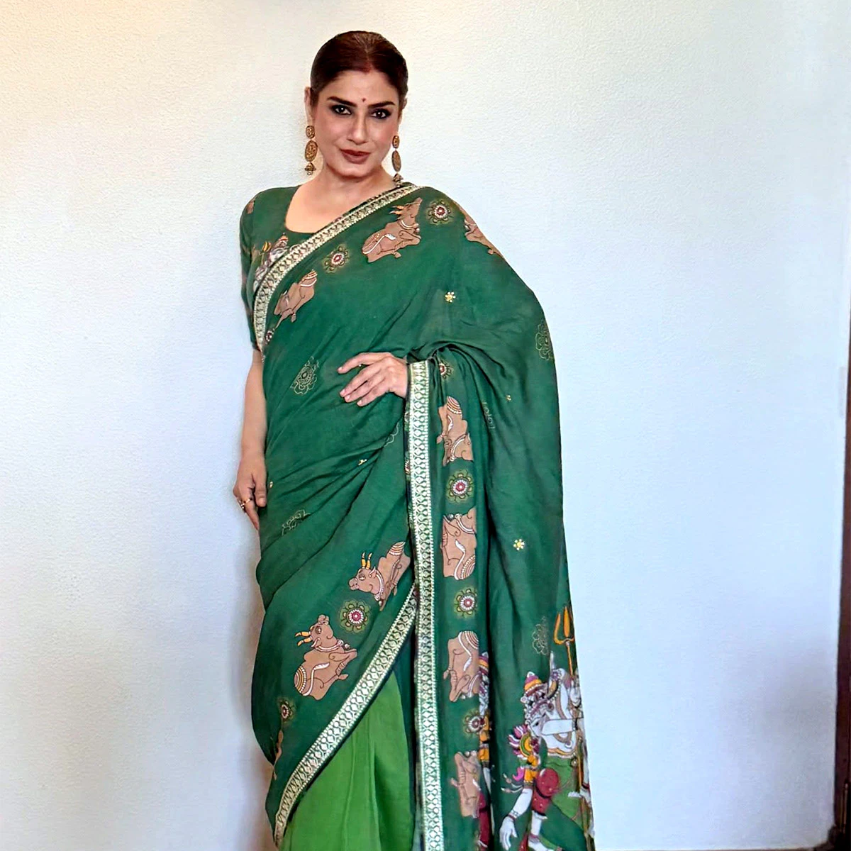 raveena tandon 6adfdf6b45226