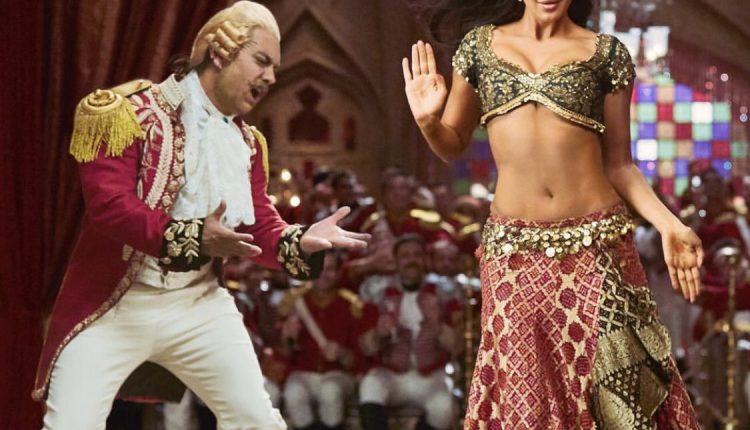Thugs of Hindostan First Monday Box Office Collection