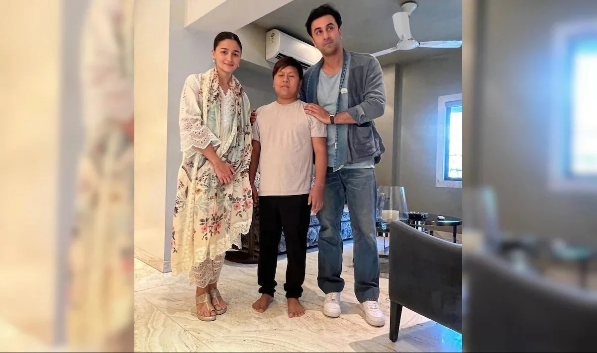 Alia Bhatt and Ranbir Kapoor Celebrate Eid at Salman Khan's Residence, Viral Photos Spark Fan Excitement