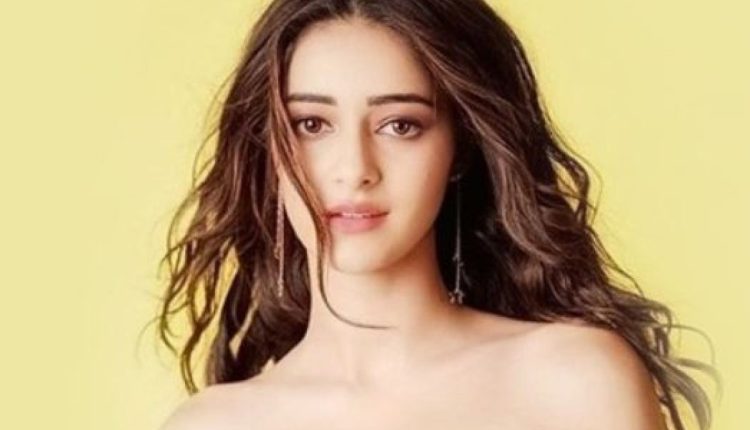 Ananya Panday Expresses Interest in Seeing This Actor in Nude Photo Shoot