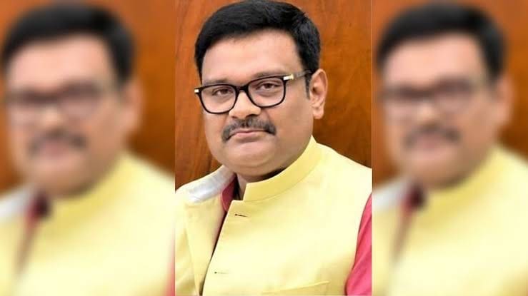 Ayodhya Ram Mandir Inauguration Prep Amidst Controversy BJP MP Calls for Ban on Samajwadi Party.