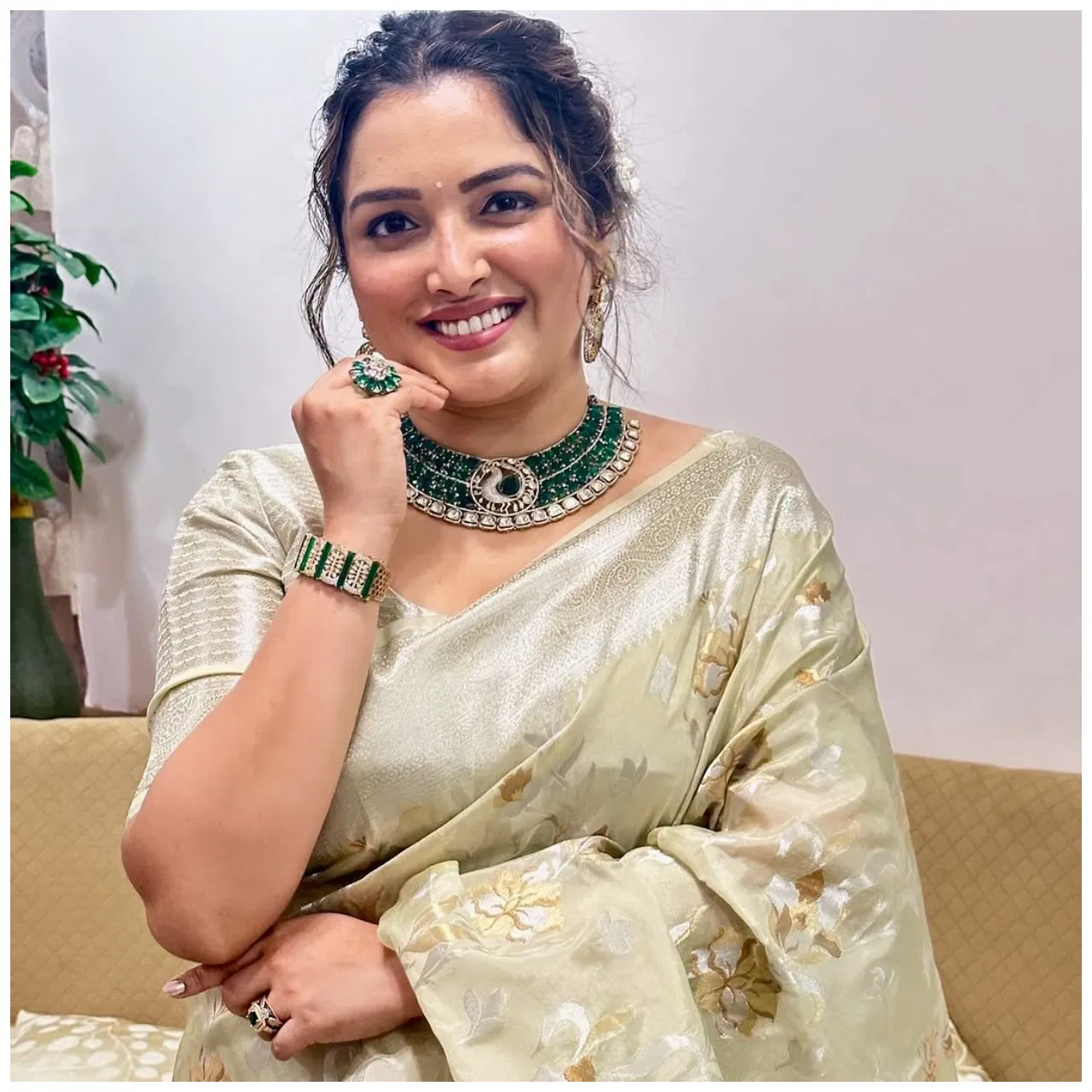 Bhojpuri Diva Amrapali Dubey 