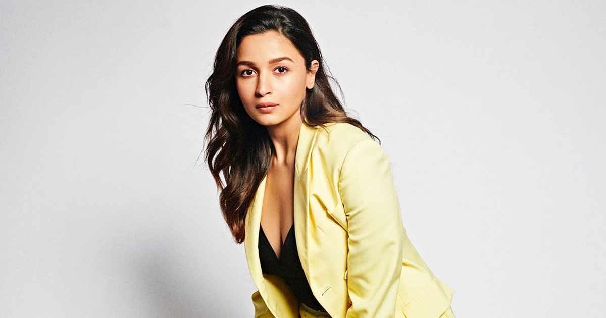 Bollywood News: Alia Bhatt Reveals Daughter Raha as Her 'Lucky Mascot' and Their Adorable Pre-Work Routine!1