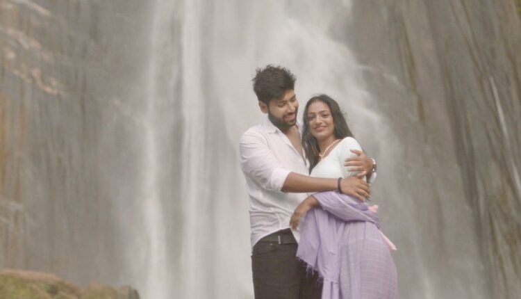 Abhishek Tripathi and Viral girl Monalisa