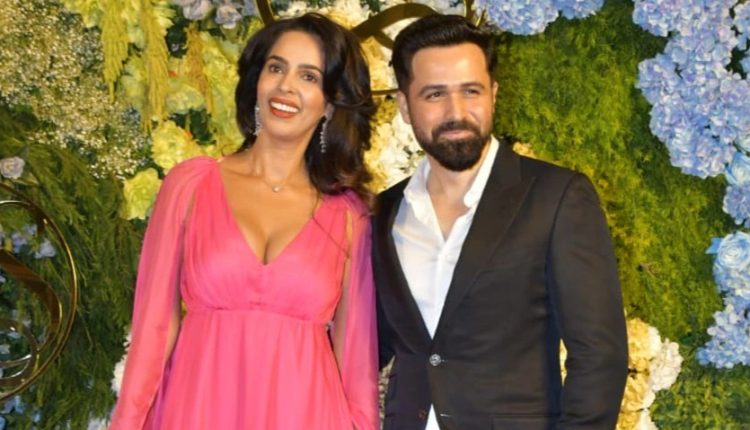 Emraan Hashmi and Mallika Sherawat Reunite After 20 Years, Fans Delighted by Their Iconic Pairing