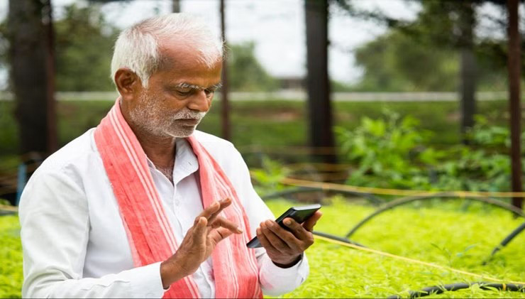 Ensuring PM Kisan Yojana Benefits, Step-by-Step Guide to Link Bank Account with Aadhaar