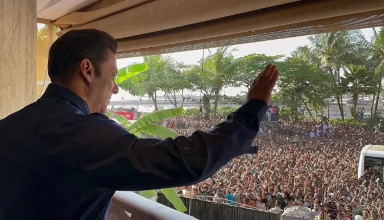 Happy Birthday Salman Khan: Fans Gather Outside His Residence to Shower Love