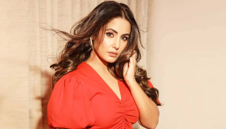 Hina Khan Health Deteriorates, Breathing Becomes Difficult; Actress Shares Health Update