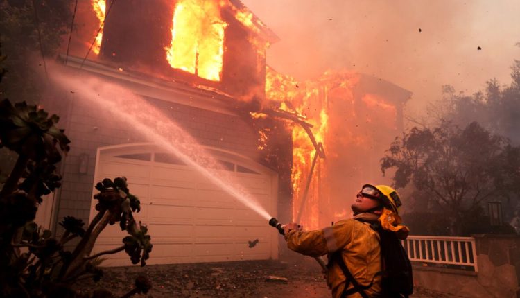 LAFD Firefighters Rescue Priceless Belongings from Burning Pacific Palisades Home