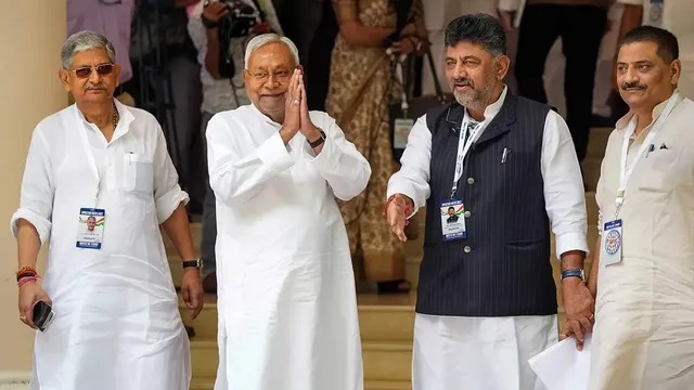 Mamata Banerjee, Nitish Kumar, and Akhilesh Yadav to Skip Opposition Coalition Meet.2