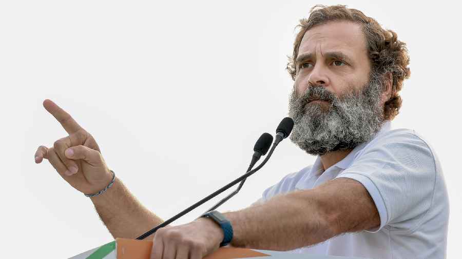 Rahul Gandhi Critiques Amit Shah's Comments on Nehru. Bollywood Mascot