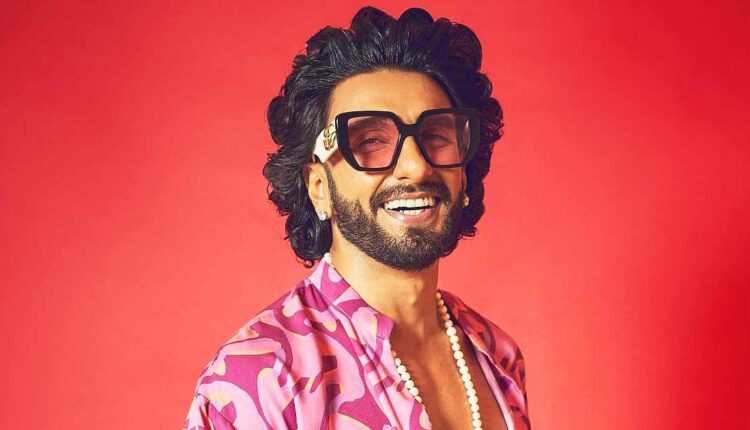 Does Ranveer Singh Really Use a Selfie Filter Every Time?
