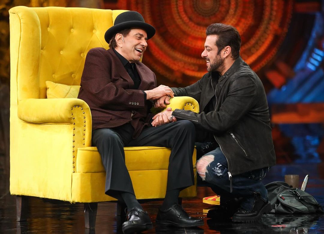 Salman Khan Follows 60s Superstar, Reveals His Admiration for Dharmendra