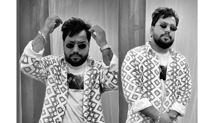 Santy Sharma Enters Bollywood