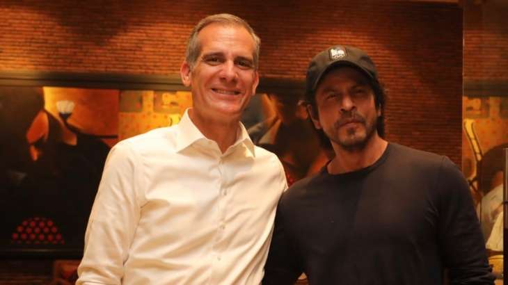 US Envoy Eric Garcetti Meets Shah Rukh Khan at Mannat, discussing the cultural impact of Hollywood and Bollywood