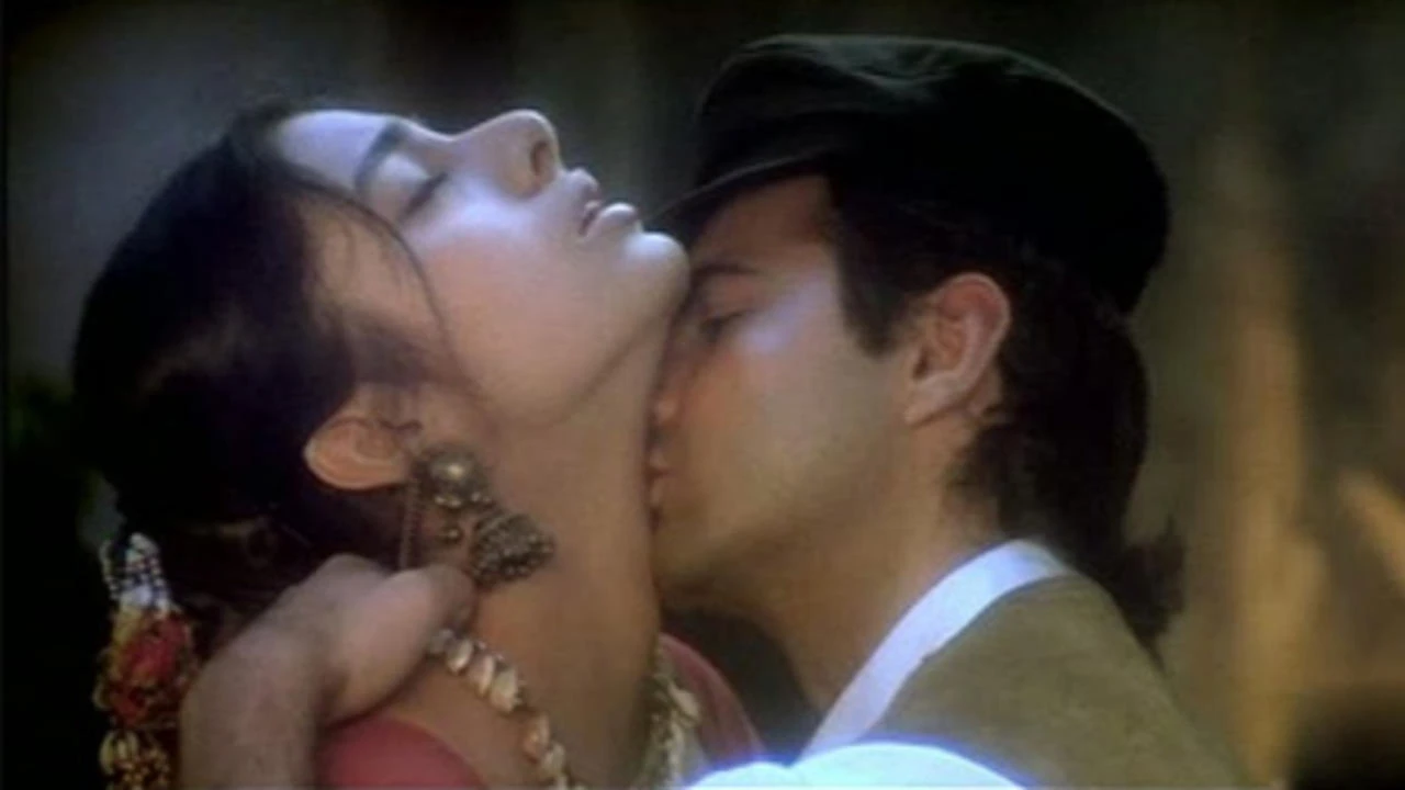 Everyone knows the legendary Kapoor family of Bollywood, but few remember the lesser-known romantic chapters of its quieter members. Today, we dive into the personal life of Sanjay Kapoor—brother of Boney and Anil Kapoor—and his much-discussed relationship with acclaimed actress Tabu.Back in the day, Sanjay and Tabu grew close while working together on the film Prem. Their chemistry extended beyond the screen, sparking a serious relationship that many believed would lead to marriage. However, things didn’t go as expected. Despite the initial excitement, the relationship ended quietly before the film even wrapped.

In an old interview, Sanjay Kapoor candidly admitted, “I was dating Tabu during that time, but by the end of the shoot, we had stopped talking.” While the reasons for the split remained speculative, reports hinted that a one-night stand may have played a role in their breakup.

Tabu later spoke about the split, mentioning that while she was still with Sanjay, he had also gotten close to Maheep Sandhu—who later became his wife. According to reports, their relationship started after a brief encounter and blossomed from there.

After her break with Sanjay, Tabu was briefly linked to producer Sajid Nadiadwala, though that relationship too faded. She later spent nearly a decade in a relationship with South superstar Nagarjuna, but that also didn’t culminate in marriage. To this day, Tabu remains single, and her love life continues to intrigue fans.

